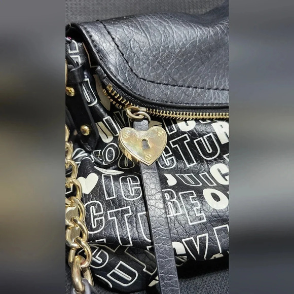 Juicy Couture Traveler Crossbody Bag Vintage Y2K Monogram Logo, Adjustable Strap - Picture 6 of 13